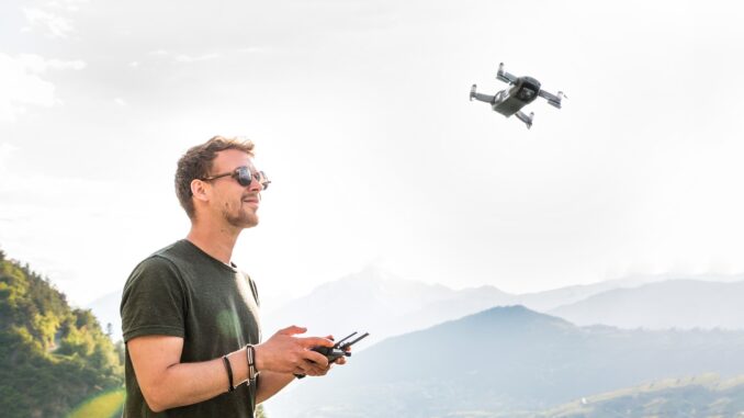 Drone Fotoğrafçılığı: Yüksekten Çekim Yaparken Dikkat Etmeniz Gereken 5 İpucu Drone Fotoğrafçılığı: Yüksekten Çekim Yaparken Dikkat Etmeniz Gereken 5 İpucu